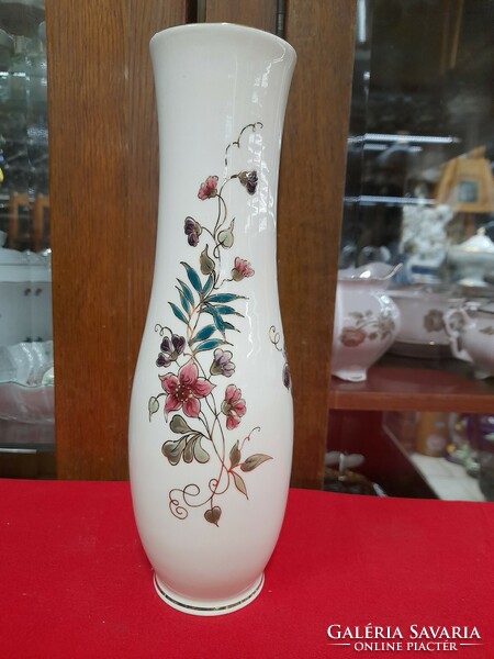 Zsolnay flower pattern vase. 26 Cm.