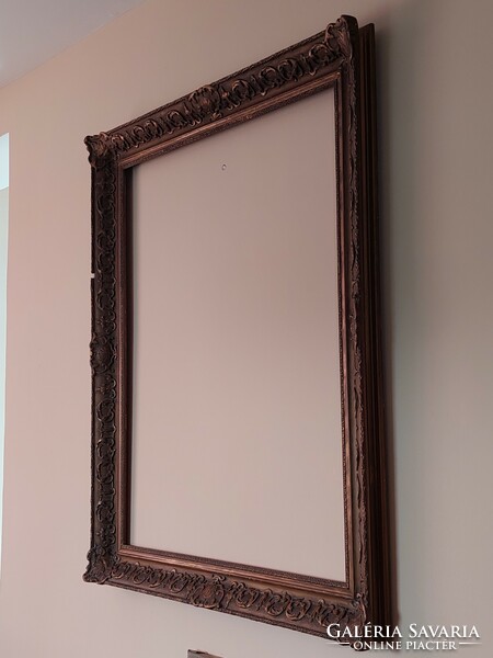 Huge antique picture frame with Brussels blonde: 100 x 80 cm