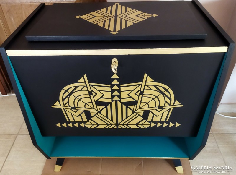 Renovated bar cabinet in Art Deco style