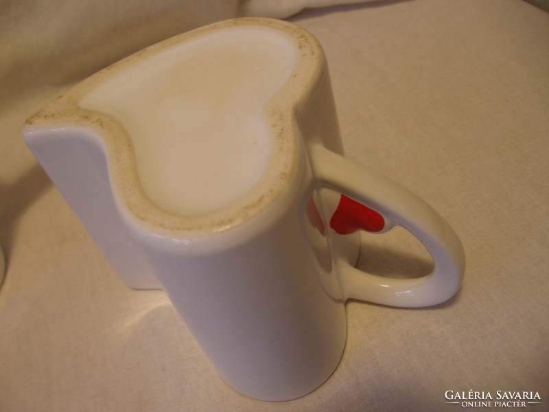 Heart-shaped retro vase-mug also for Valentine's Day