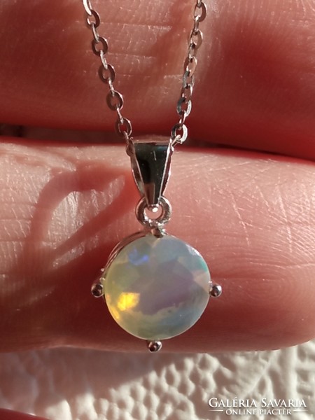 Ethiopian fire opal 925 silver pendant