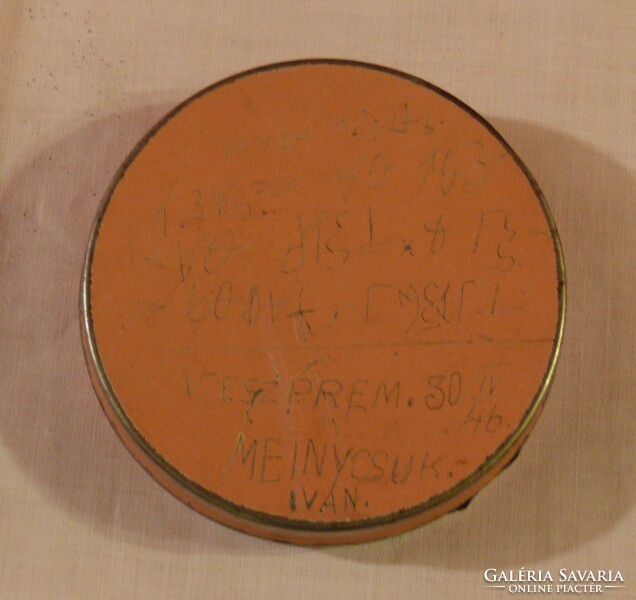 Metal medicine box, tin box, tin box with the inscription 