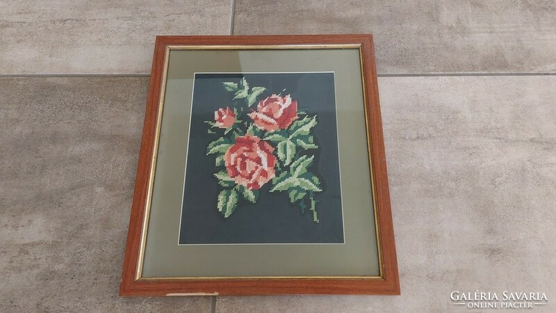 (K) Gobelin kép rózsák 36x41 cm kerettel