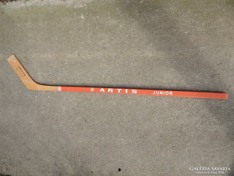 Old Czechoslovak junior hockey stick.