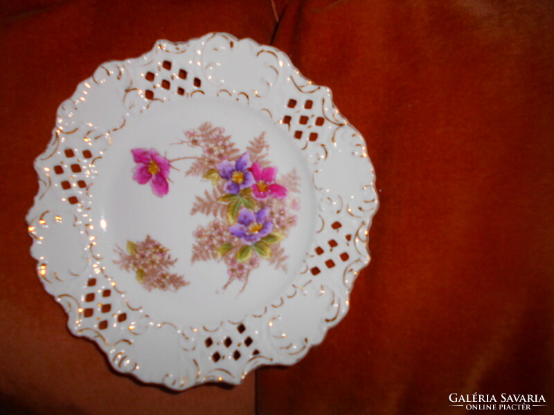 Antik virágos tányér áttört szegéllyel kézi festéssel 21 cm
