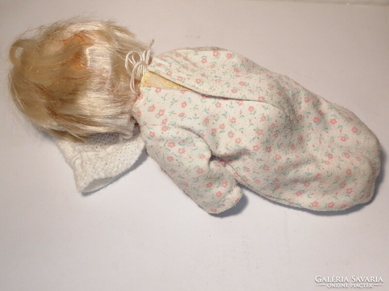 Blonde Sleeping Baby (897)