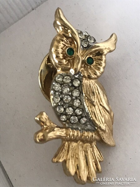 Owl brooch with brilliant crystals, 3.4 x 1.5 cm