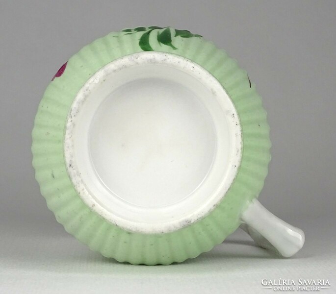 1L901 Antik kézzel festett virágdíszes zöld porcelán bögre