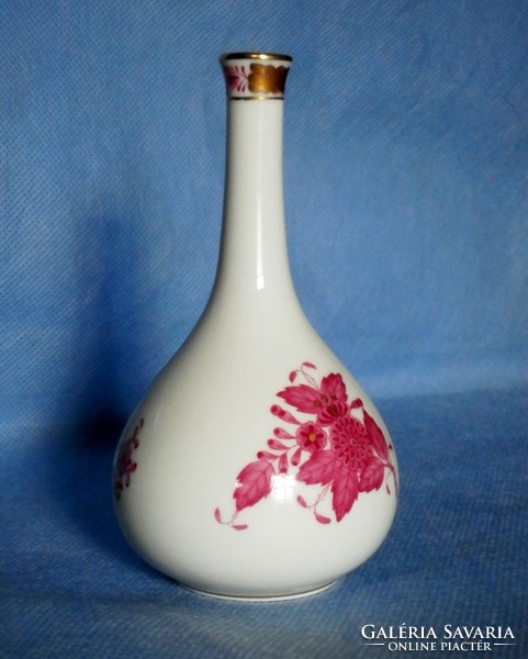 Herend purple vase with appony pattern