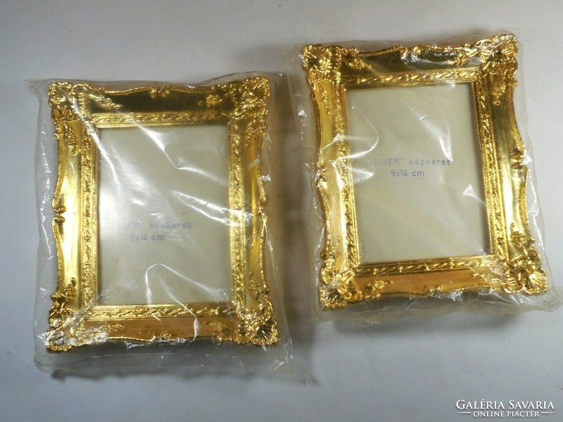 Old retro decorative gilded plastic uni picture frame 2 pcs - dimensions: 9 cm x 14 cm