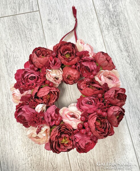 Csodás bordó- piros kopogtató selyem virágokkal
