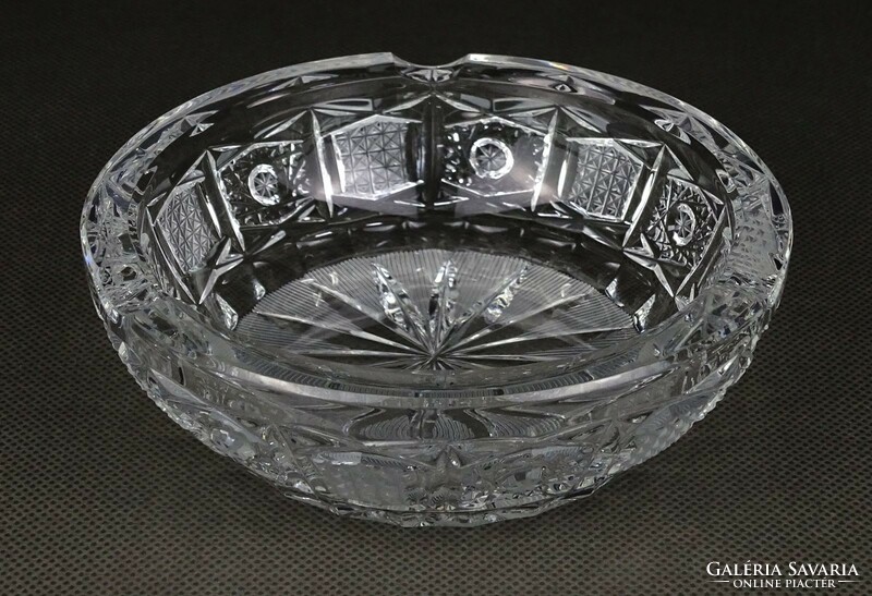 1L822 polished crystal ashtray 12 cm