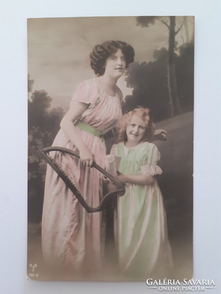 Régi képeslap vintage fotó levelezőlap hölgyek
