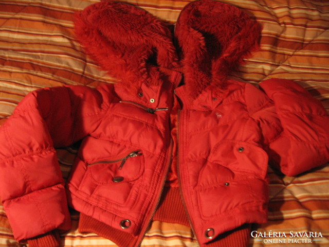 CHEMISTRY piros kis pufi kabát 38-40