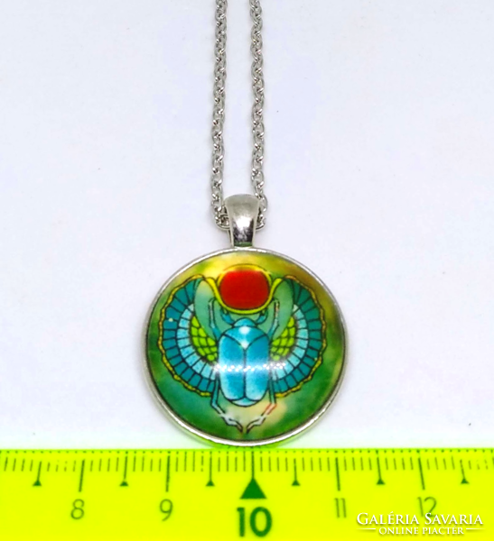 Vintage scarab cabochon amulet necklace 33