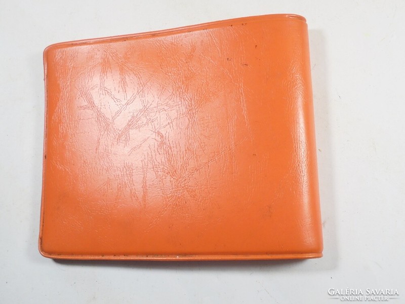 Retro old plastic wallet with national market research institute mark - 1970s