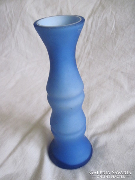 Blue glass vase 20.5 cm