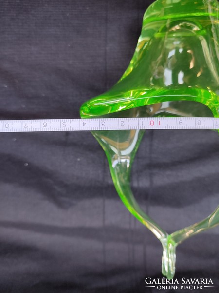 Uranium green color, uranium glass basket