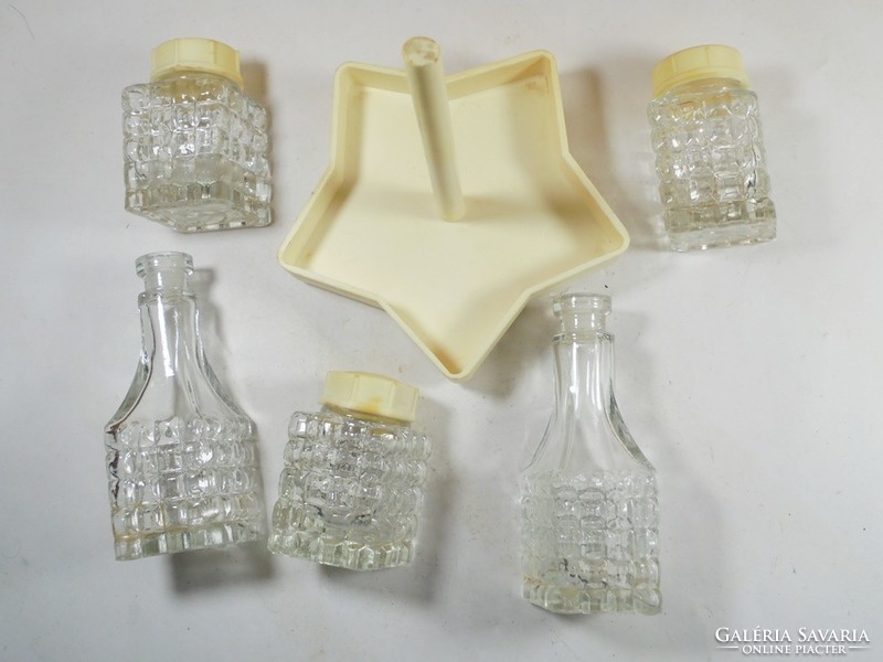 Retro üveg fűszer só bors paprika tartó műanyag fedővel 5 db cirill betűs jelzéssel