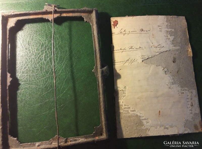 Patinás antik vasöntvény asztali képkeret képtartó 1850-es évek