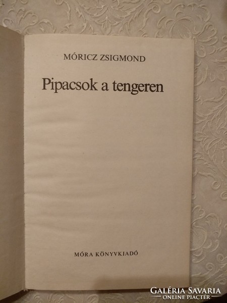 Zsigmond Móricz: poppies on the sea, recommend!