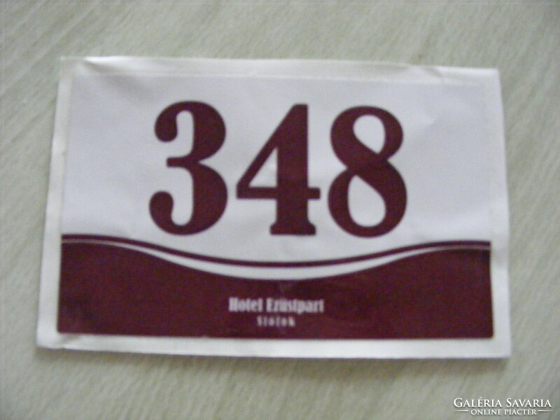348-as Relikvia Ezüstpart  Szallodai , Hotel szoba, ajtó matrica