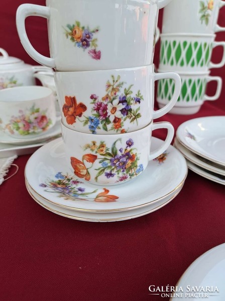 Gyönyörű ritka Epiag csésze szettek csészék mesés virág mintával porcelán hagyaték