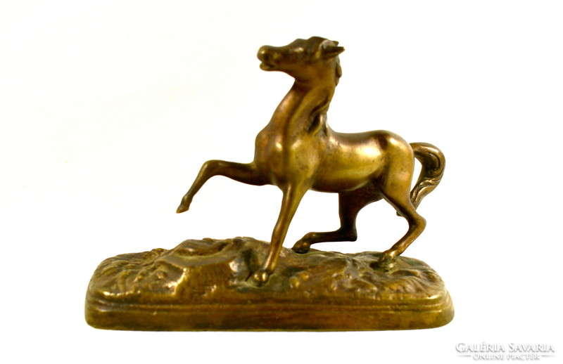 XX. sz. " VASTAGH " jelzéssel bronz szobor : Ágaskodó Ló