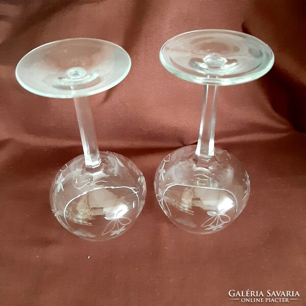 Kristály pohár, metszett, hatszögletü csiszolt talpas pohár ( 2 db)