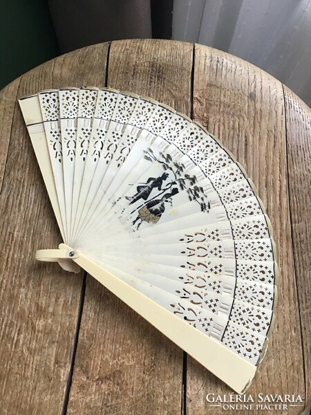 Old celluloid fan