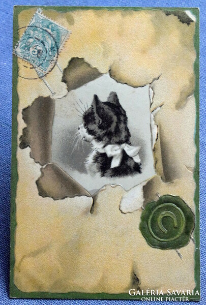 Antik dombornyomott  üdvözlő litho képeslap cica portré átszakadt pecsétes pergamen