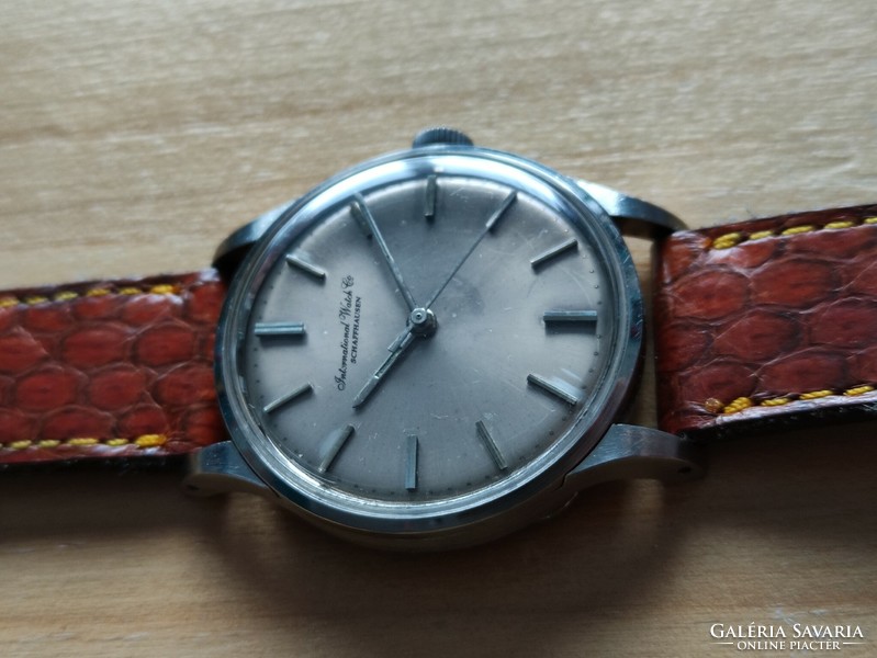 Iwc, Schaffhausen vintage wristwatch