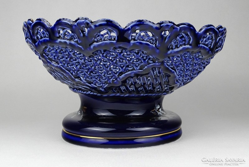 1M028 Jelzett nagyméretű kék áttört porcelán kínáló talpas kosár asztalközép kínáló tál 22.5 cm