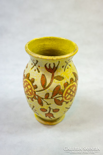 Gorka gauze sun yellow vase with 