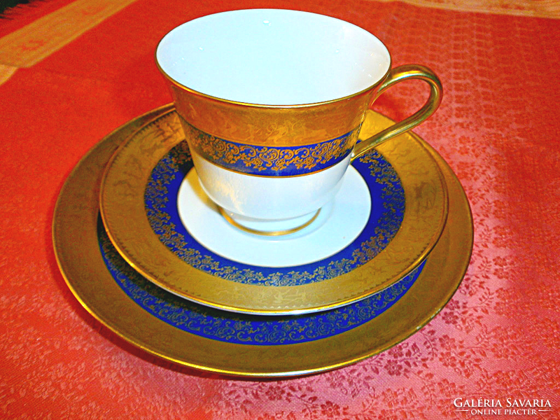Greek porcelain 3-piece breakfast set decorated with gold