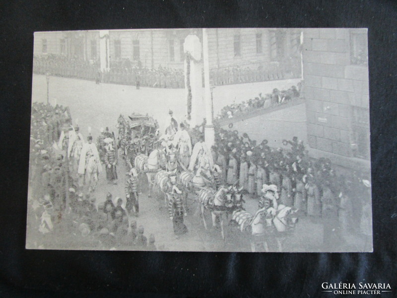 KORONÁZÁS BUDA 1916 UTOLSÓ MAGYAR KIRÁLY IV. KÁROLY FELVONULÁS DÍSZFOGAT 8 KORABELI FOTÓ - FOTÓLAP