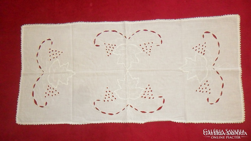 Old, crocheted, crocheted bordered grape patterned needlework tablecloth (41 x 86 cm)