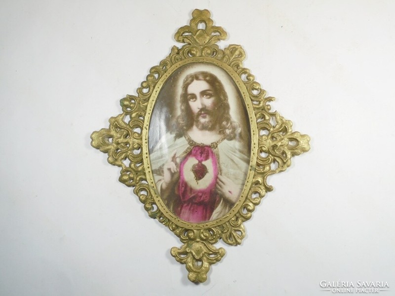 Old retro ornate gilded plastic picture frame with a holy image of Jesus - dimensions: 23 x 18.5 cm