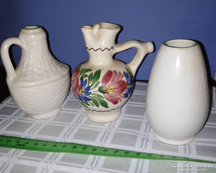 3 kicsi  kerámia  váza eladó