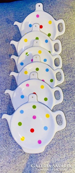 English 6-piece polka dot Martin Gulliver tea jug-shaped porcelain tea filter holder