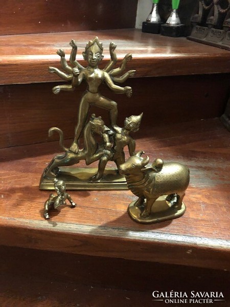 Vishnu szobor bronzból, 22 cm-es nagyságú, gyűjtőknek kiváló.3 db-os készlet