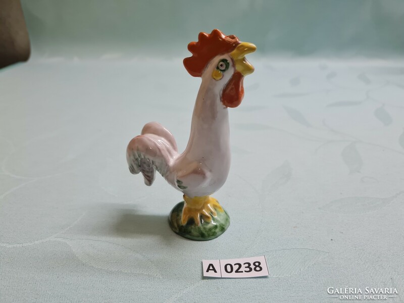 A0238 Izzy rooster 12 cm