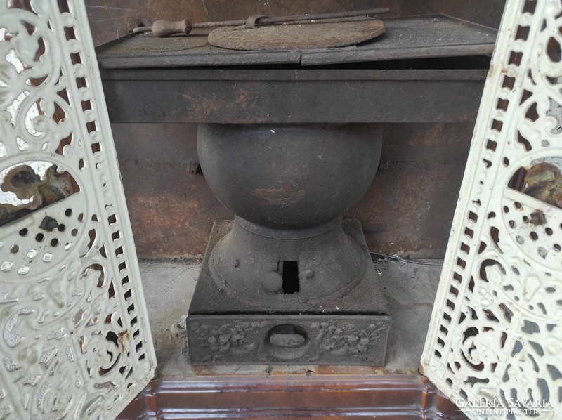 Antique iron stove elegant large enameled cast iron 727 6889