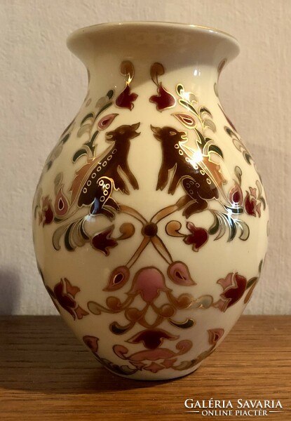 Zsolnay vase, with a rare pattern