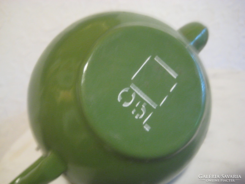 Teás kanna , zománcozott   a 60 as évekből   0,3 l  zöld   színű