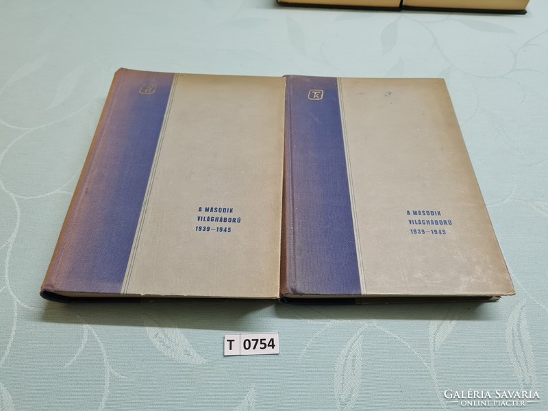 T0754 Tisztek könyvtára  A második világháború  1939-1945  1-2