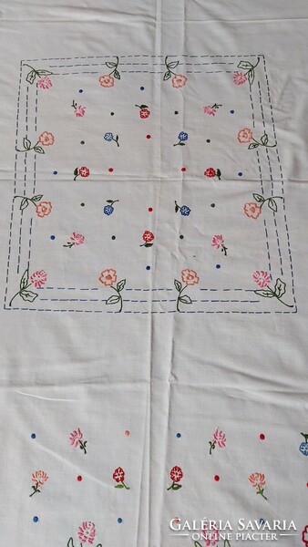 Hand-embroidered tablecloth with large folk motifs
