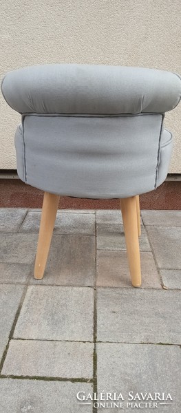 Small children's seat pouf chair. Negotiable.