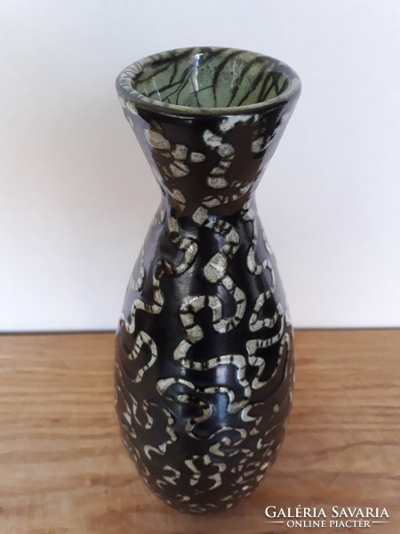 Retro magyar kerámia váza mutatós, érdekes mintával, 26 cm