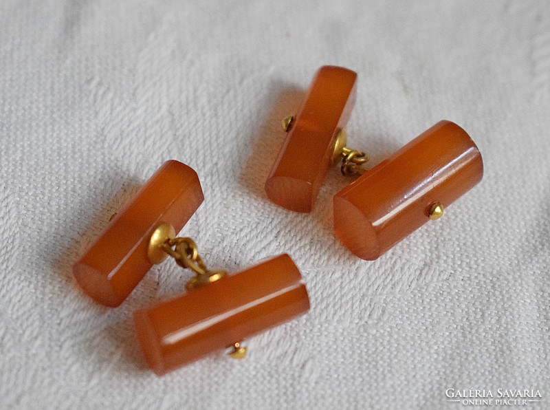 Pair of retro amber cufflinks